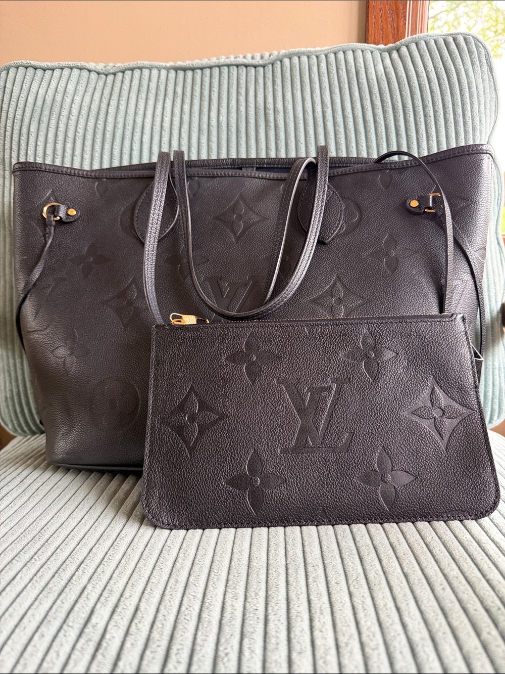 Louis Vuitton Black Empreinte Monogram Neverfull MM w/Pouch